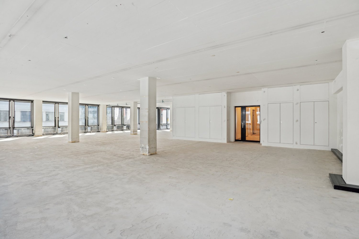 1320m² bureau