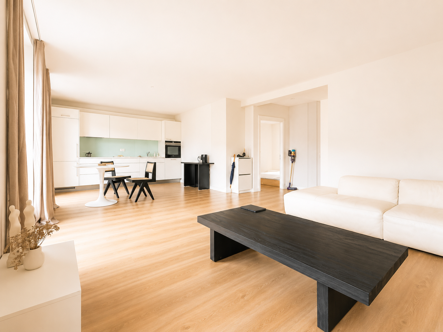 Appartamento arredato di 2 ½ locali, foto 2 di 10