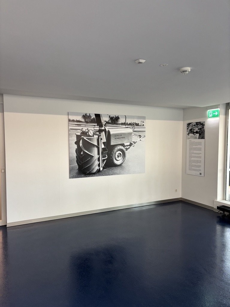 1105m² commercial