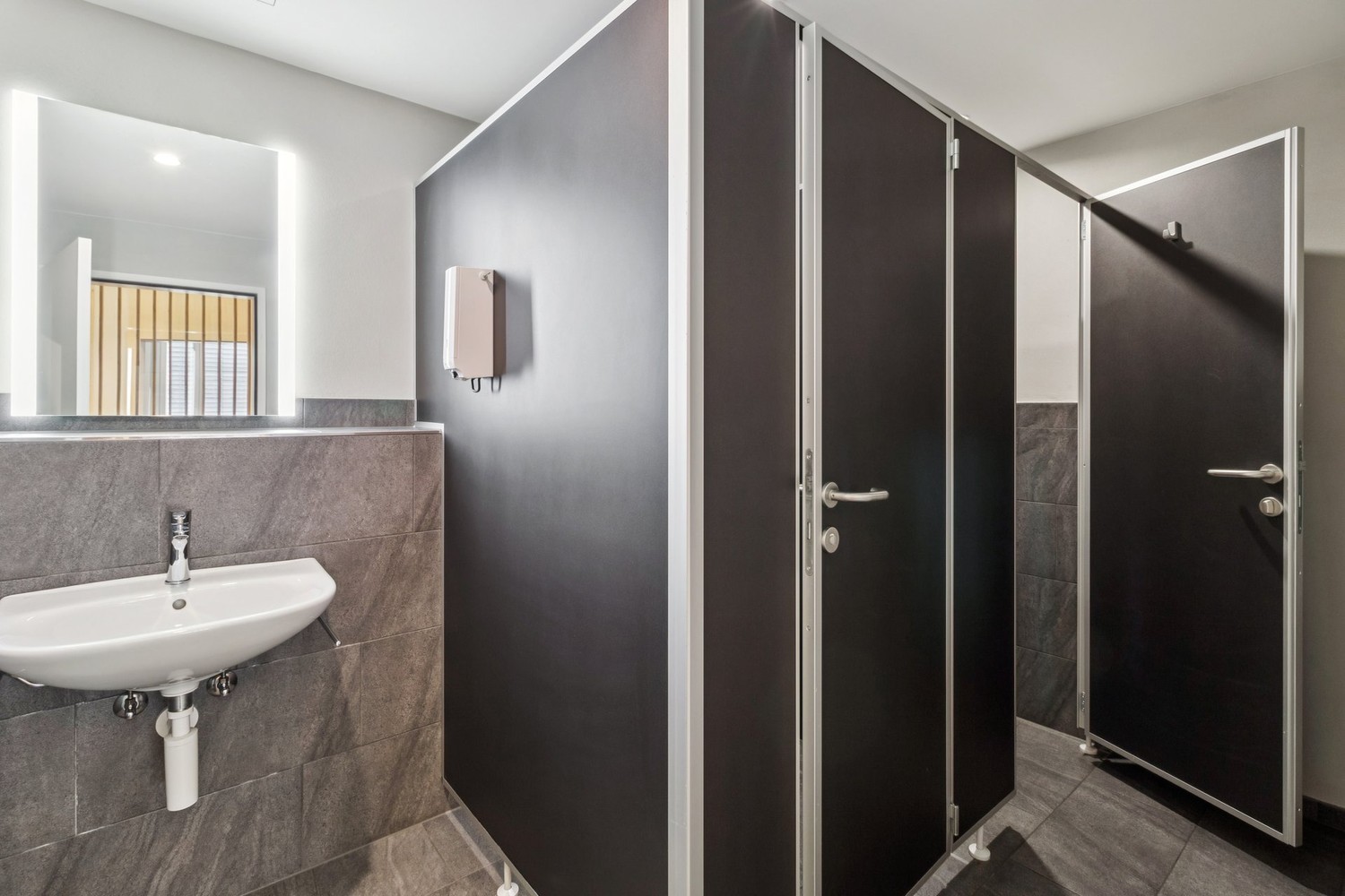 872m² de bureaux