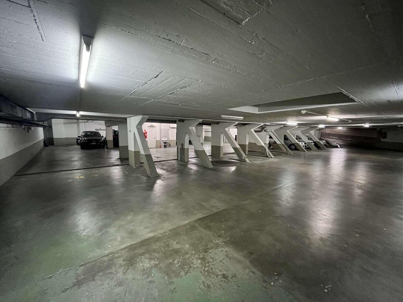 Underground slot