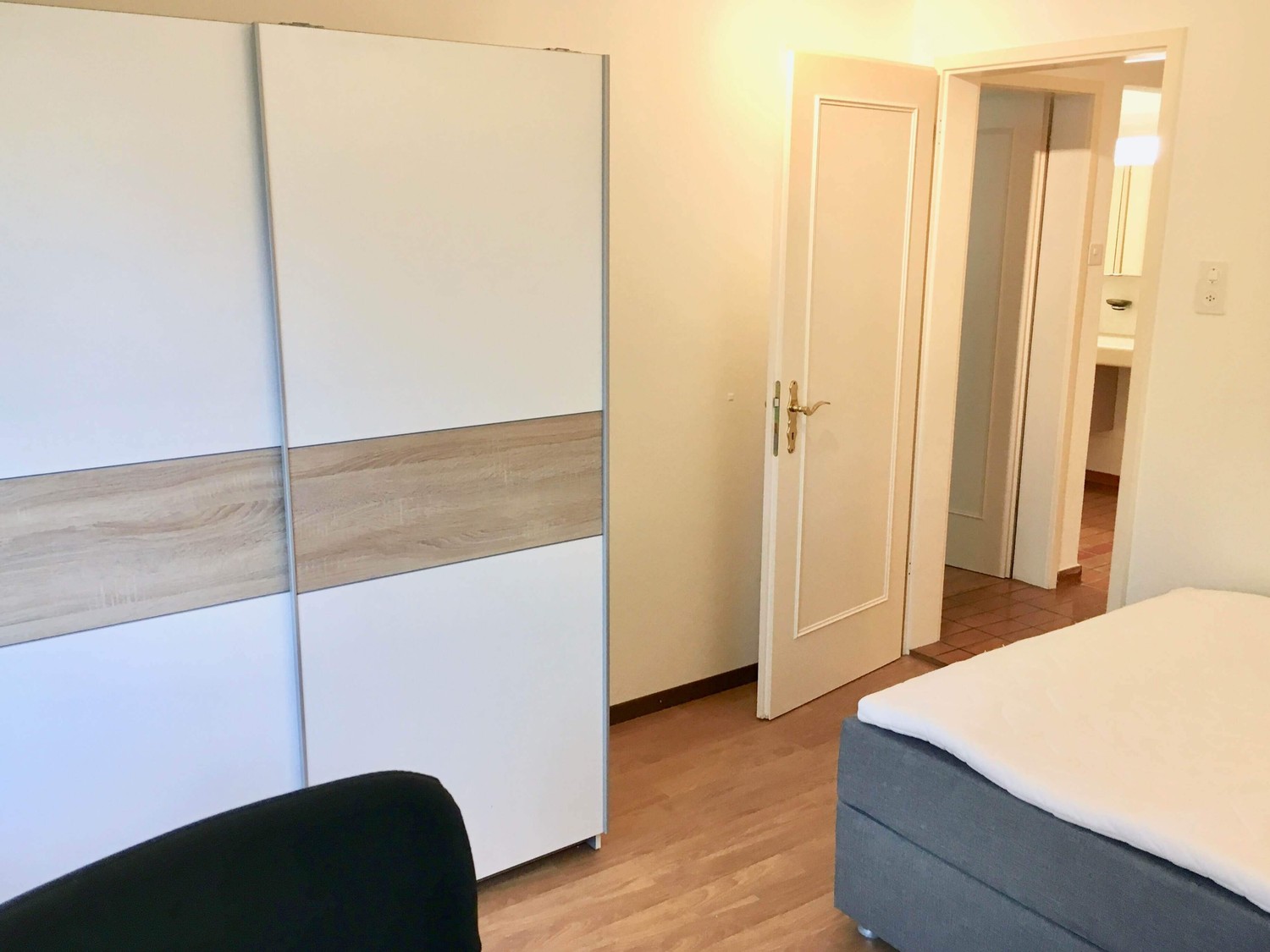Zimmer in einer Wohngemeinschaft, Foto 3 von 10