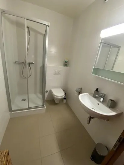 Studio von 35 m² mit Balkon
