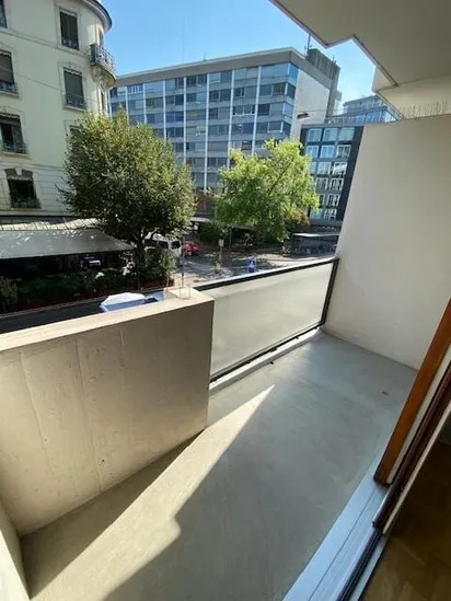 Studio von 35 m² mit Balkon