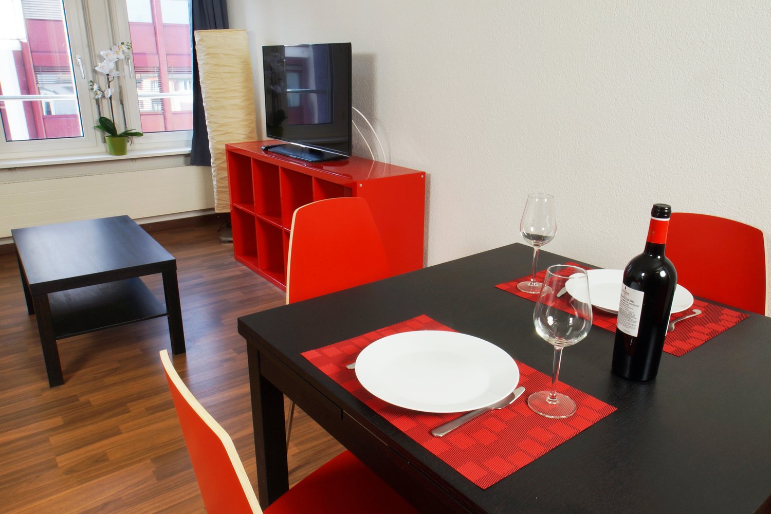 2 rooms furnished flat
