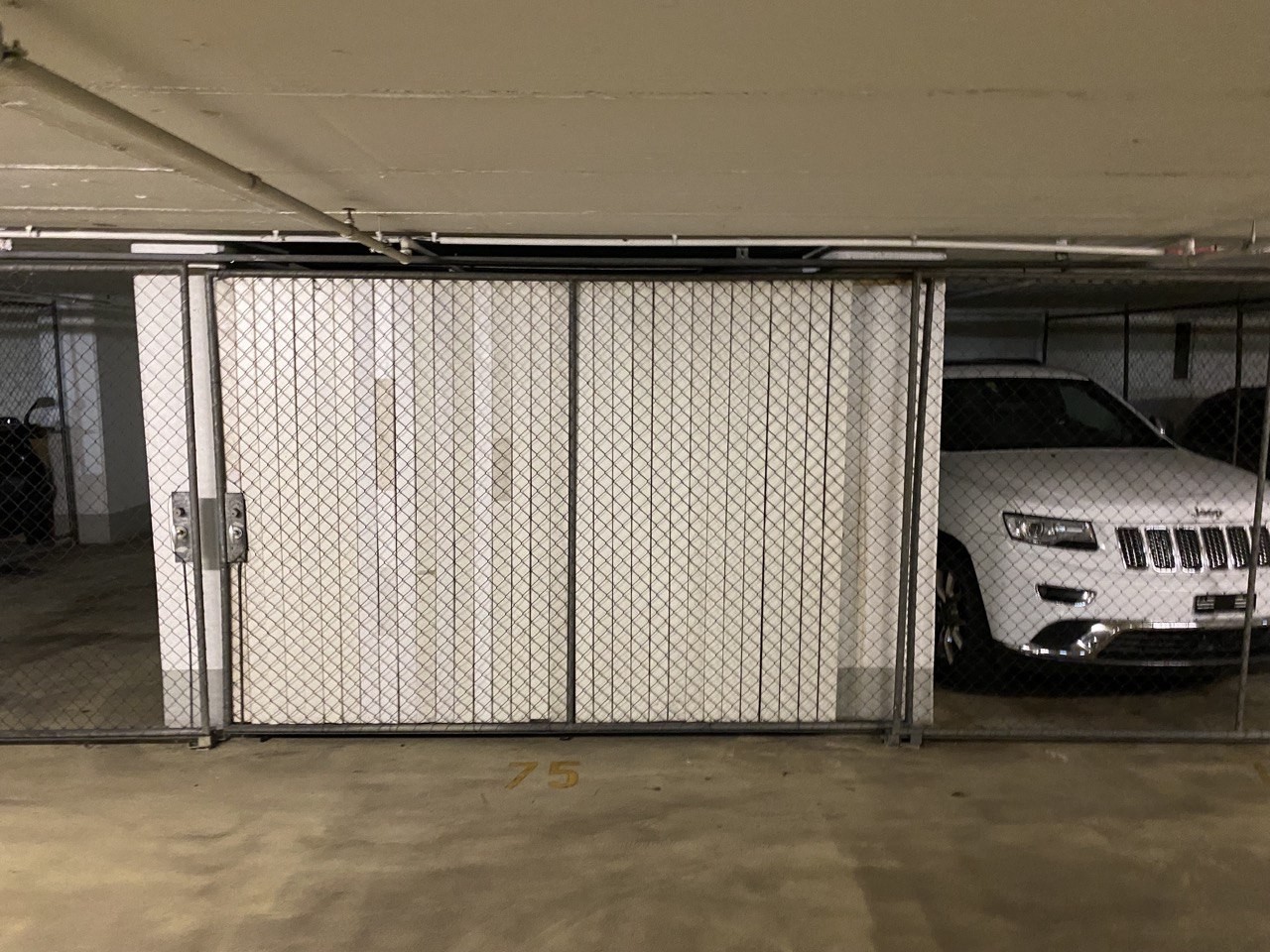 13m² underground slot, Foto 2 von 3