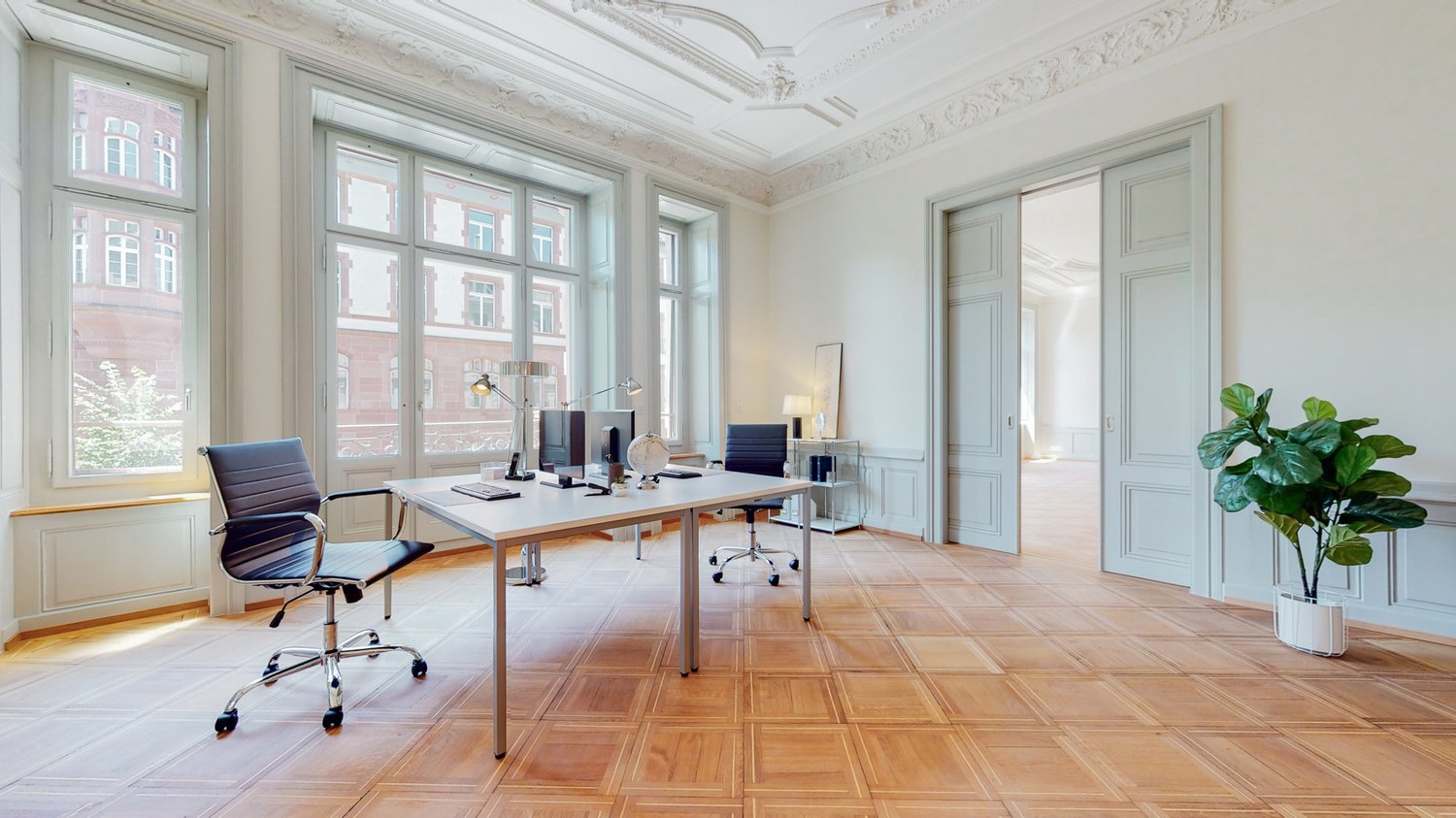 300m² de bureaux