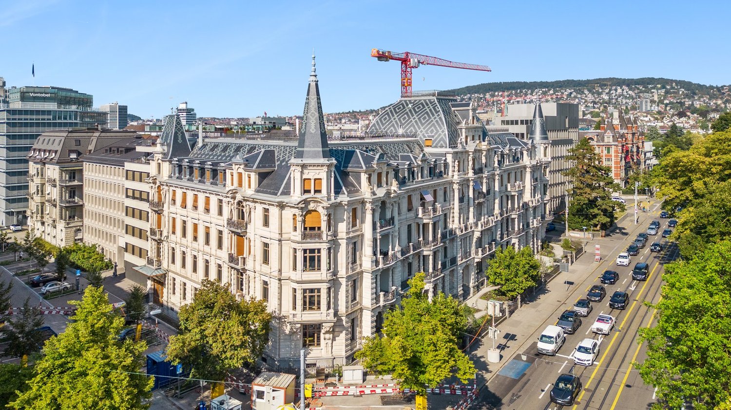 300m² de bureaux
