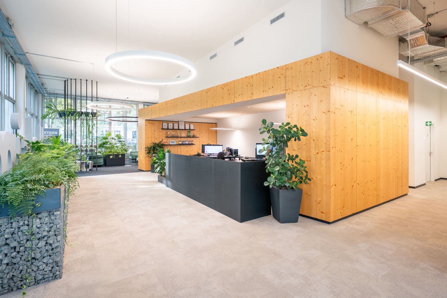 2800m² de bureaux