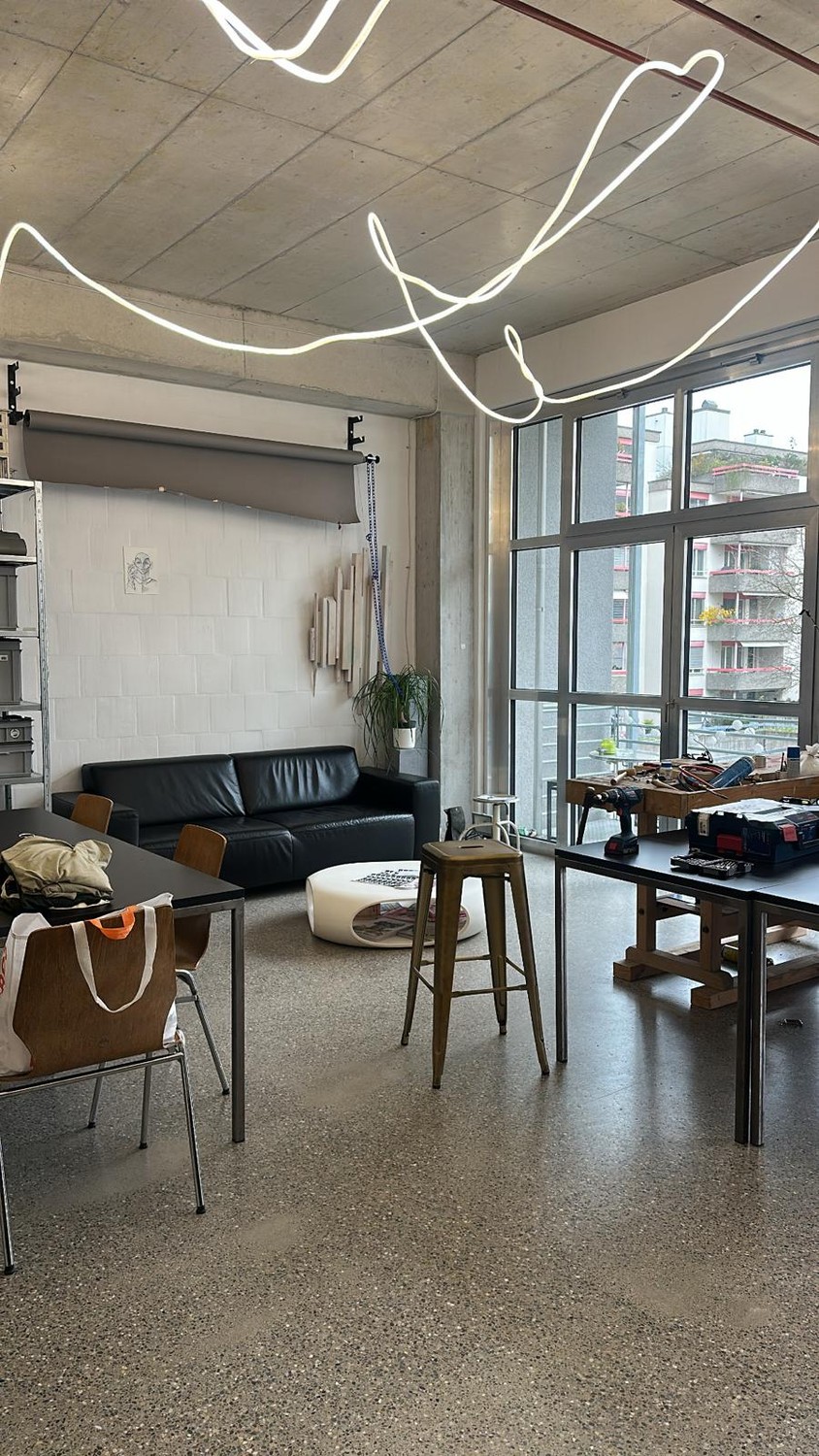 62m² commercial, photo 2 sur 8
