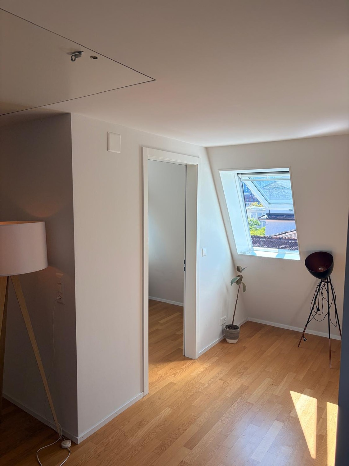 5 rooms apartment