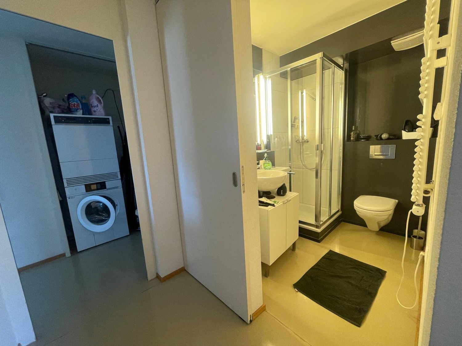 Camera in un appartamento condiviso, foto 7 di 9