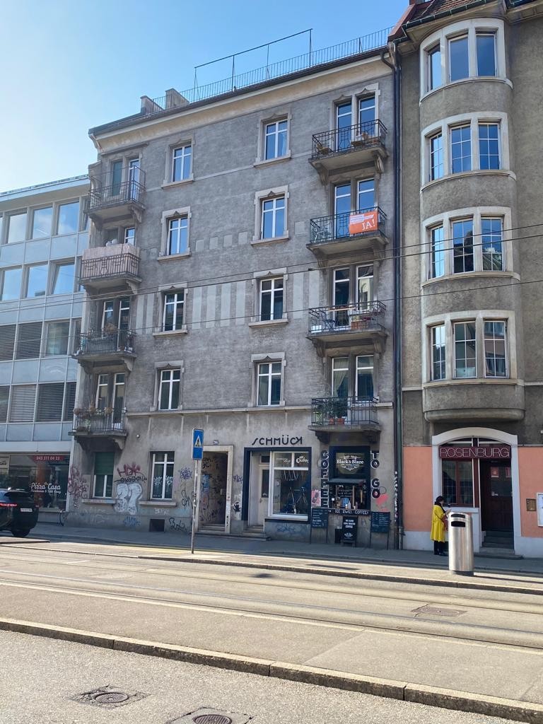 67m² commercial