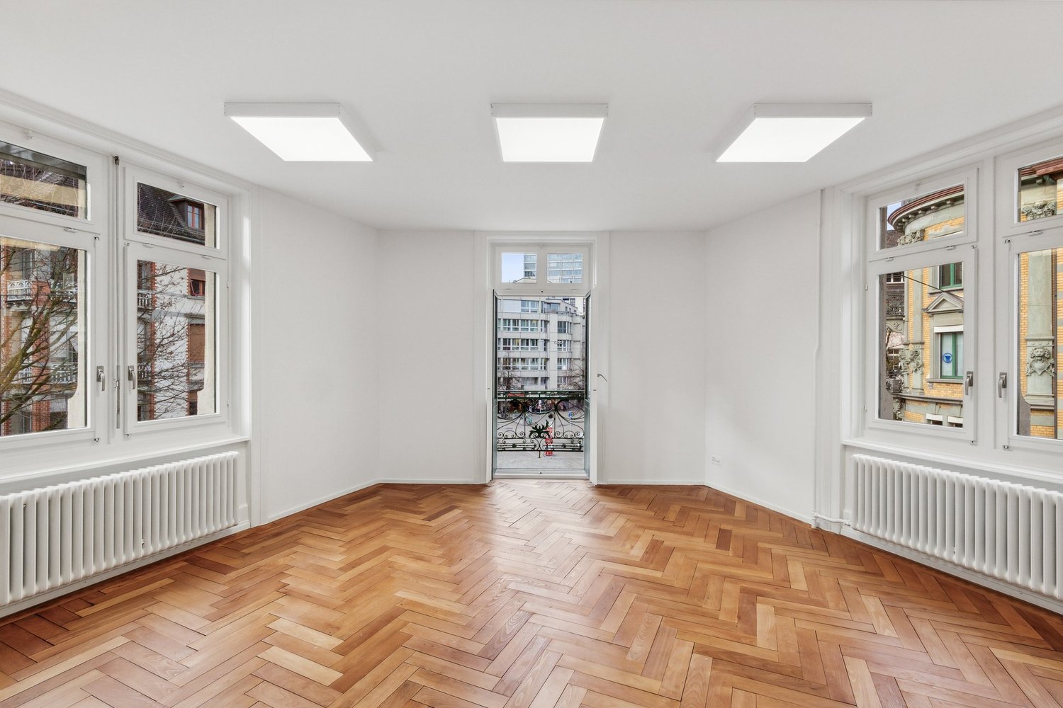 13m² office
