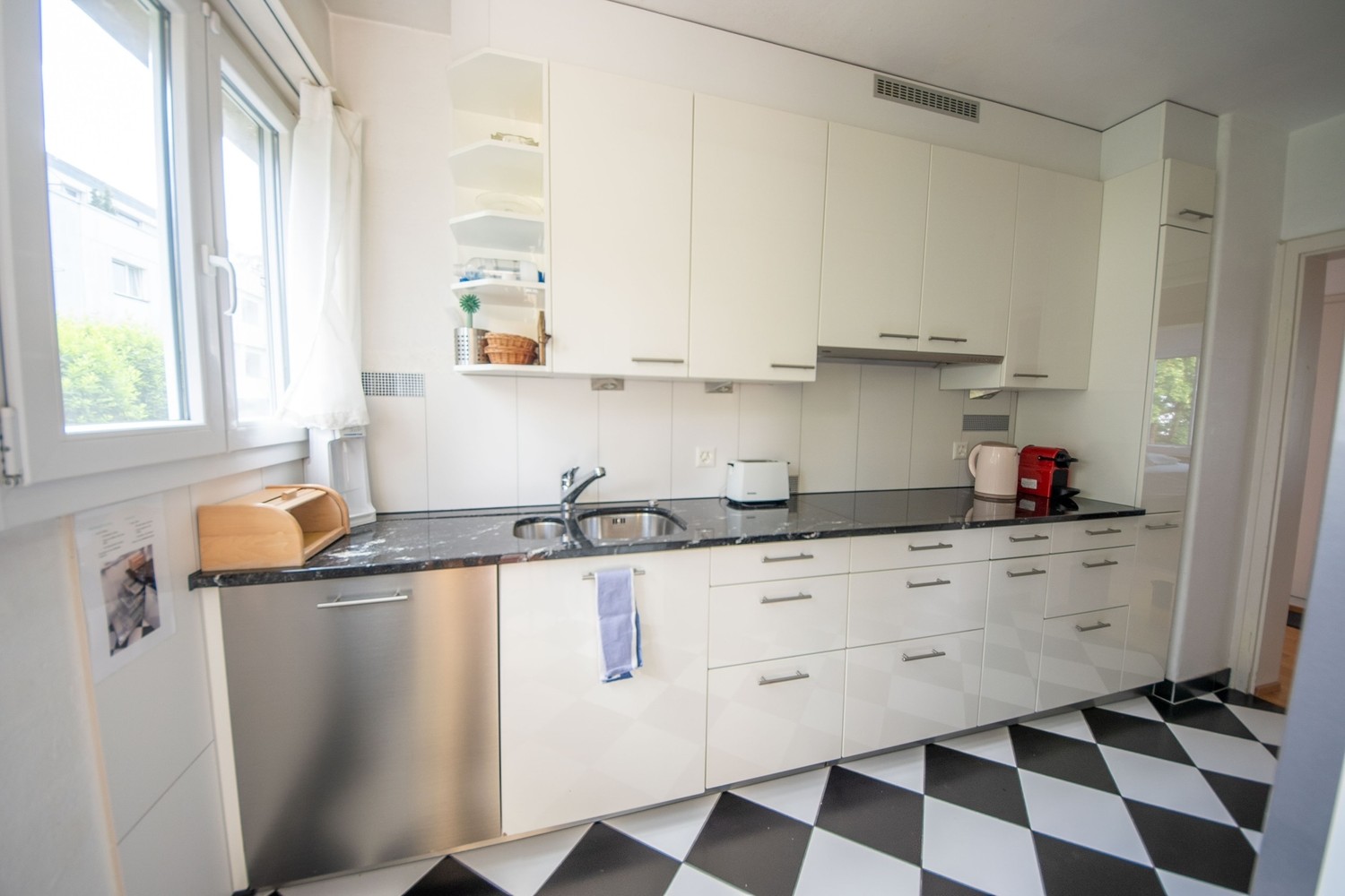 4 rooms apartment, Foto 4 von 10