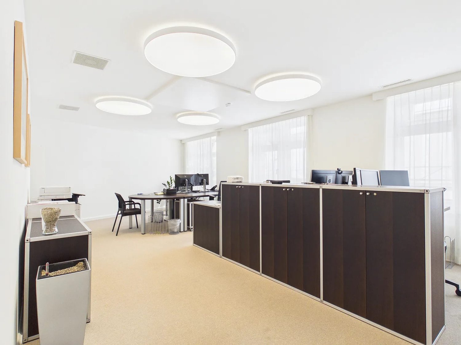 155m² office