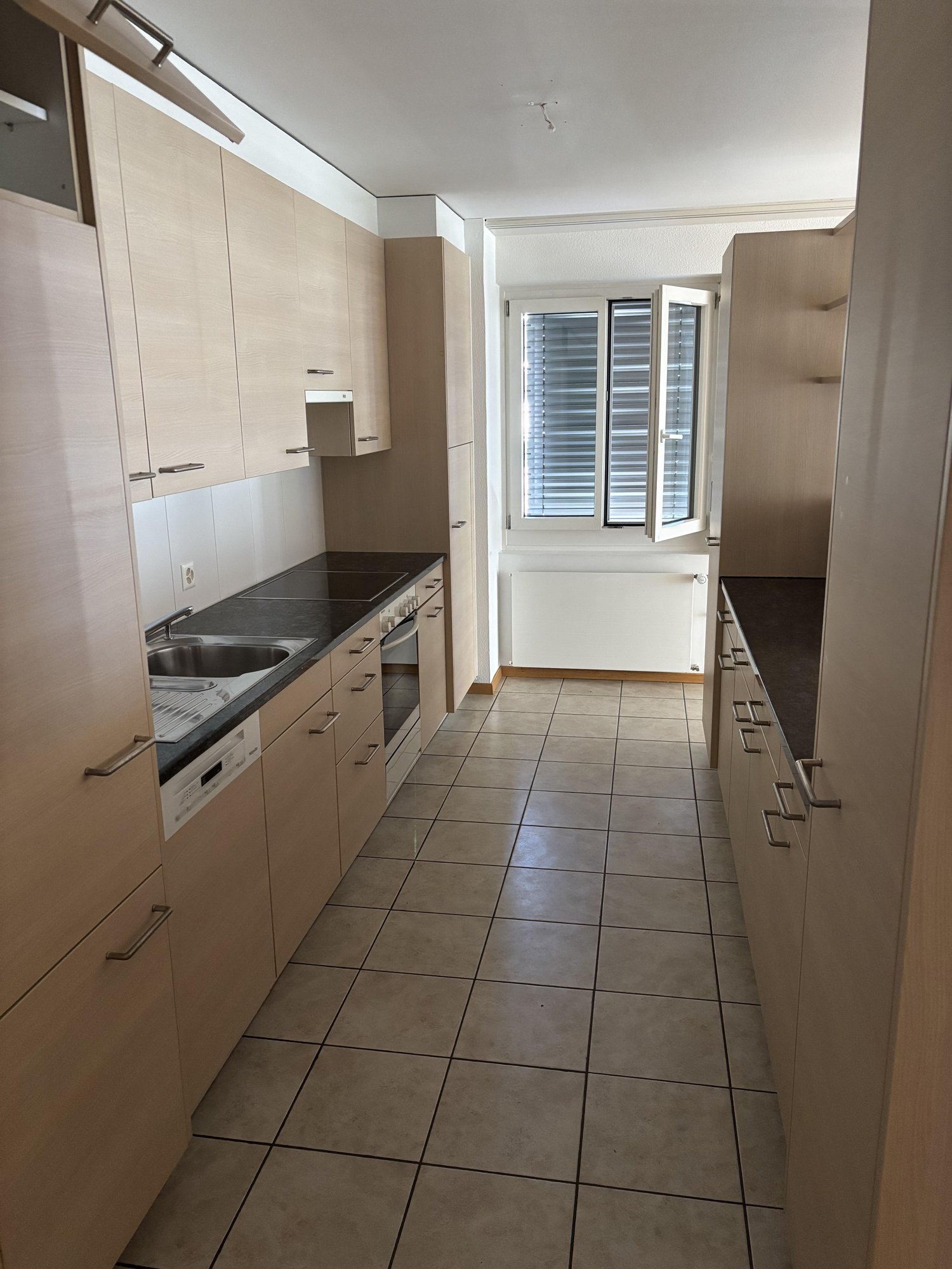 Appartamento di 5 ½ locali, foto 3 di 9