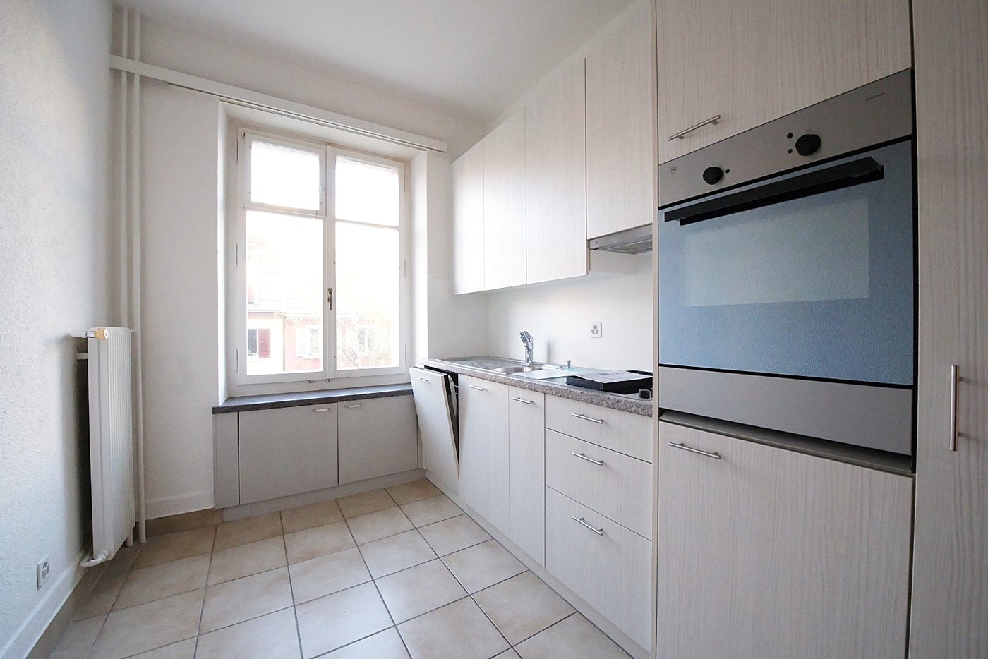 4 rooms apartment, Foto 10 von 10