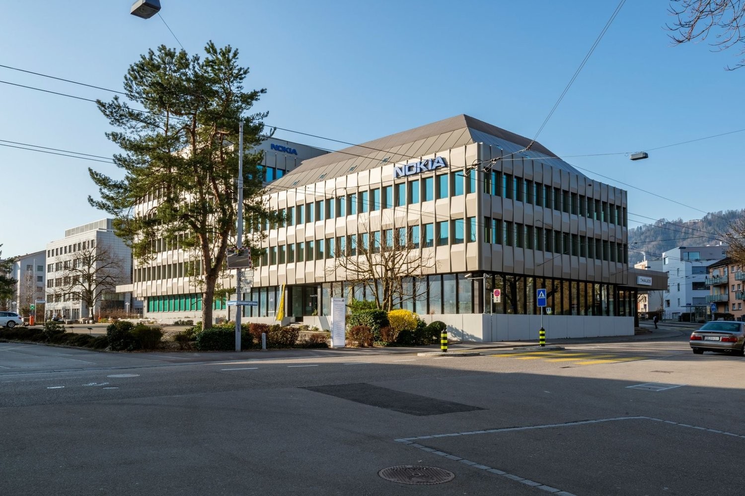 970m² bureau