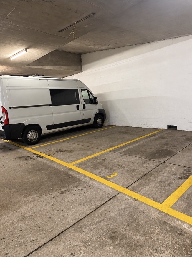 Place de parc souterrain