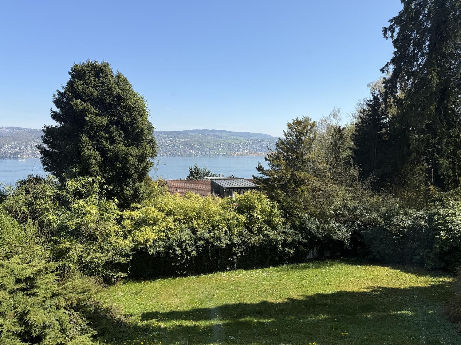 Zimmer in einer Wohngemeinschaft, Foto 5 von 6