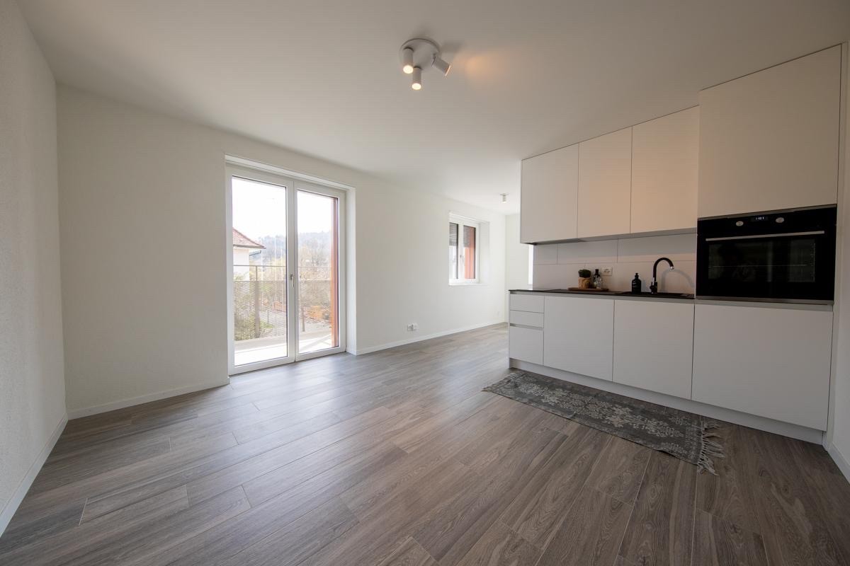 1 room apartment, Foto 1 von 3