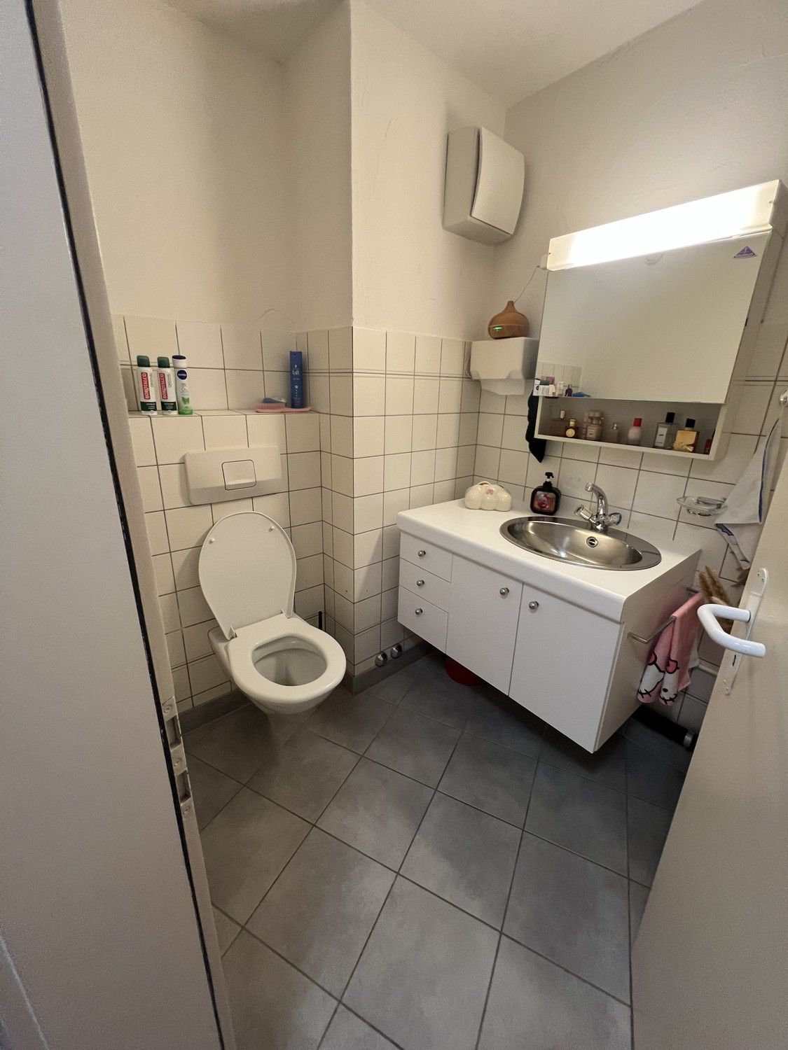 55m² commercial