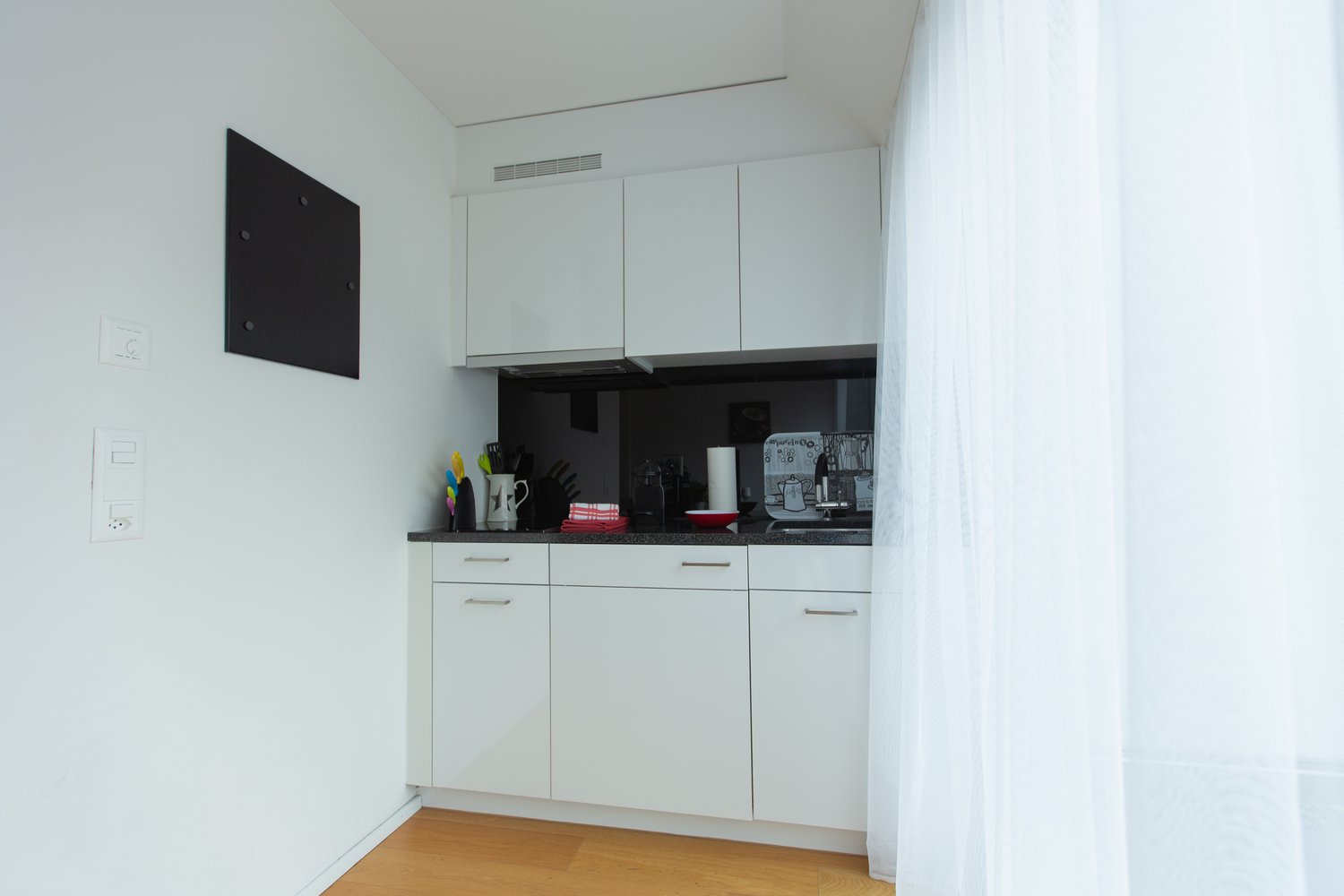 2-Zimmer-Wohnung möbliert