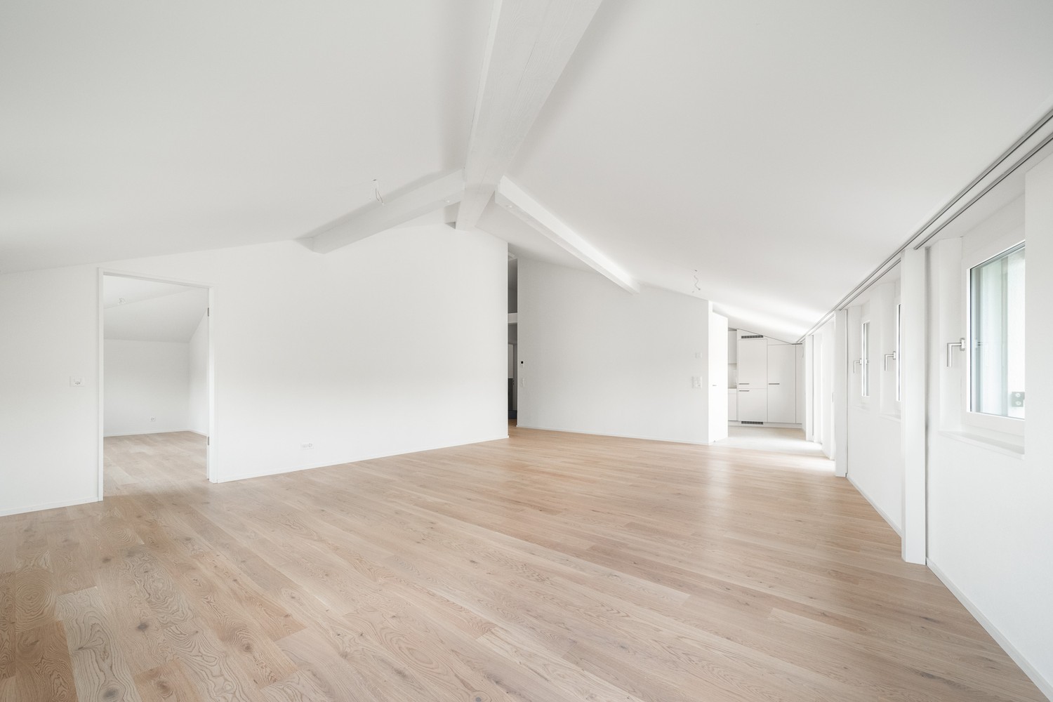 6 ½ rooms apartment, Foto 4 von 10