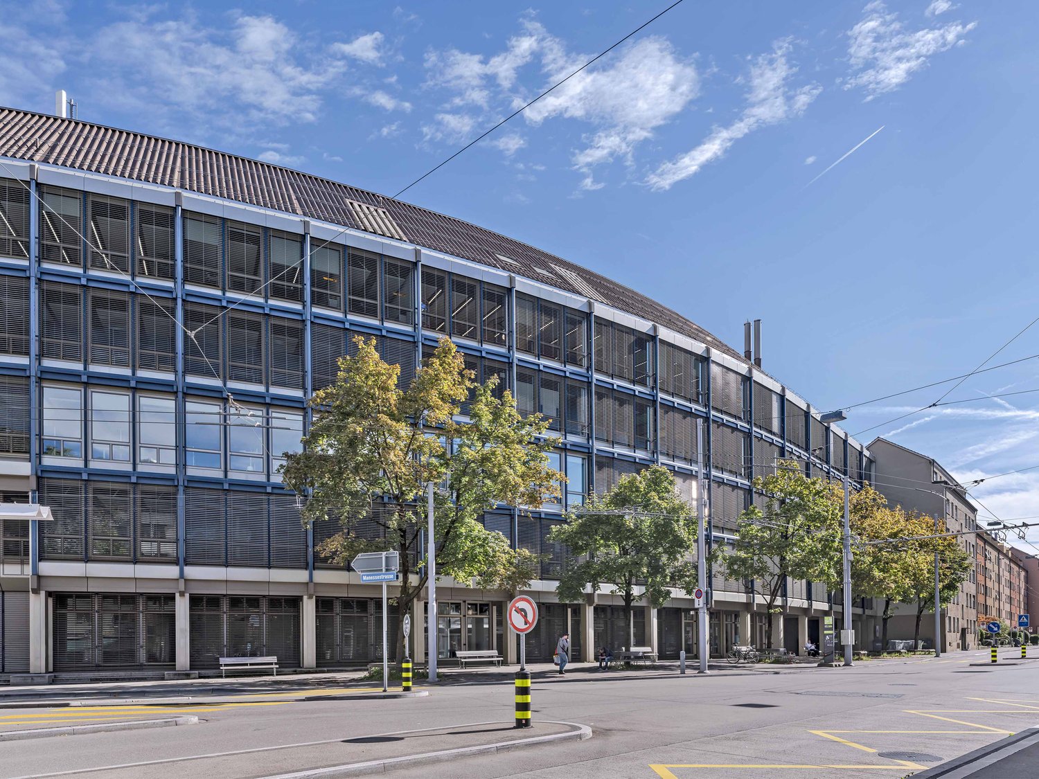 667m² bureau
