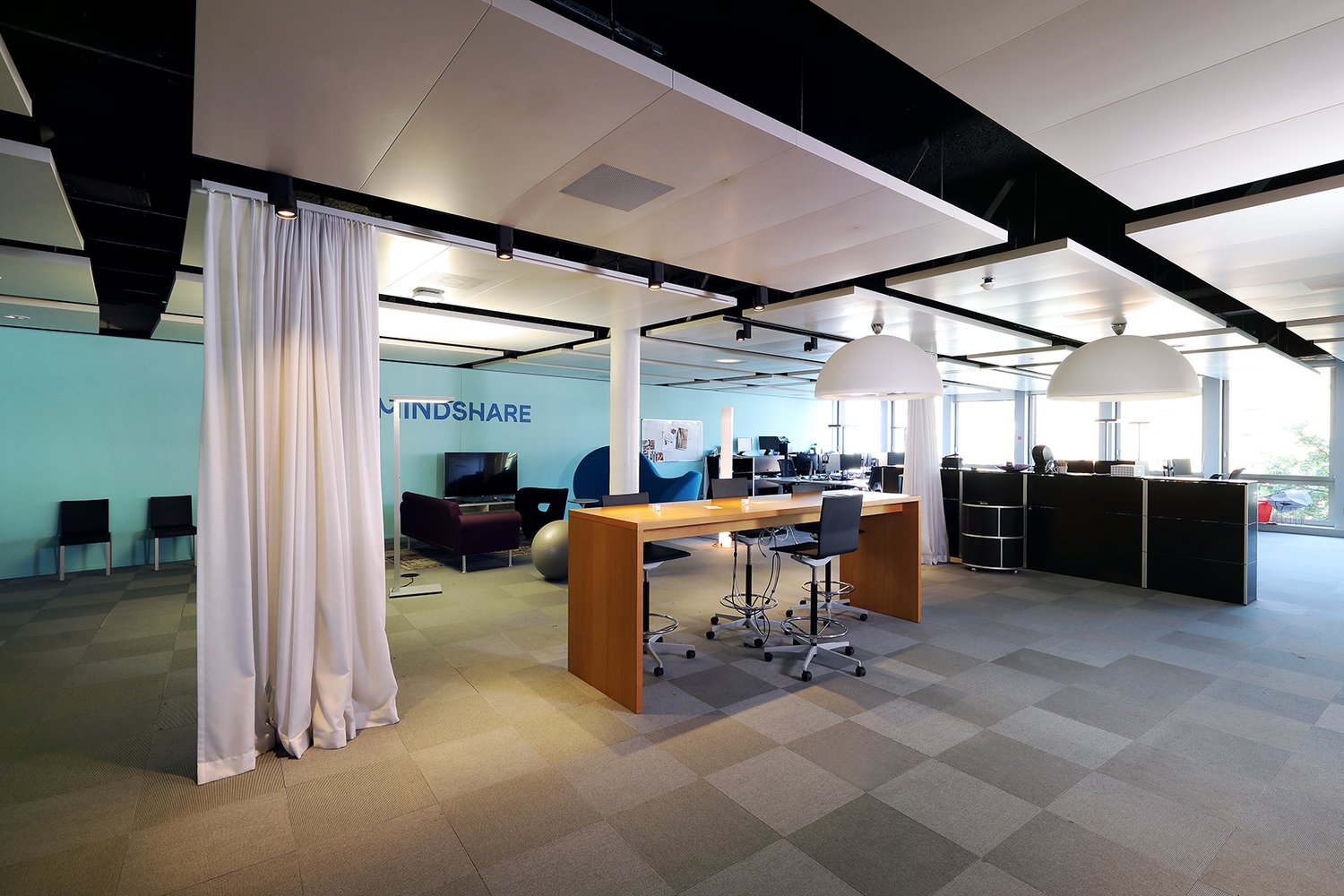 667m² bureau