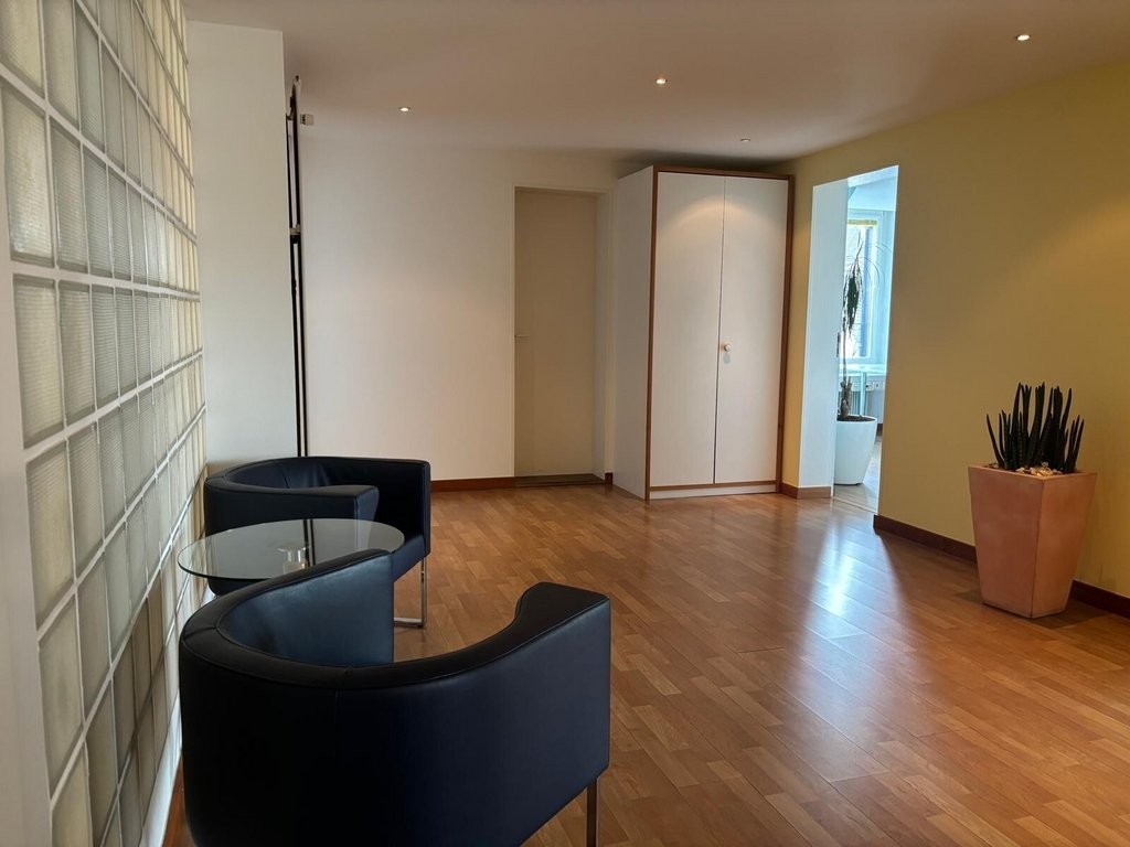 Bureau de 120m²
