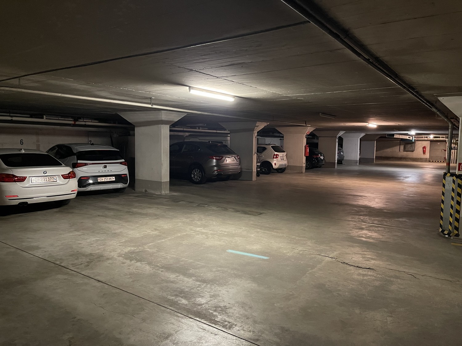 Open slot, Foto 1 von 2