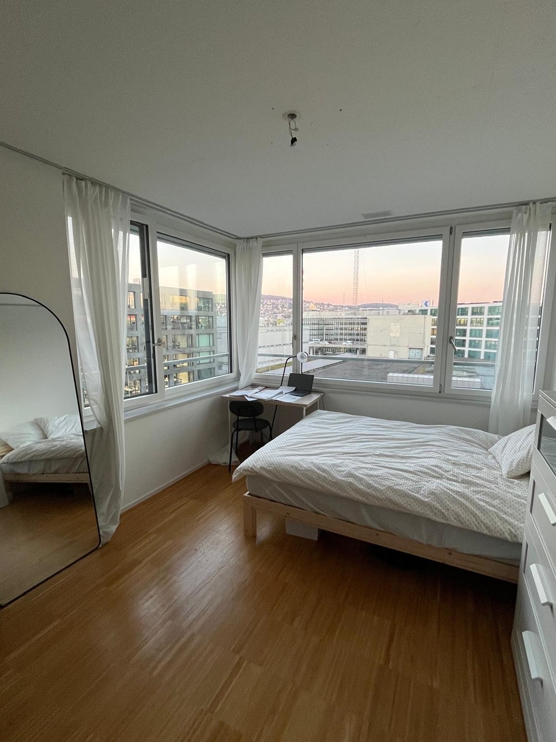 Zimmer in einer Wohngemeinschaft, Foto 6 von 10
