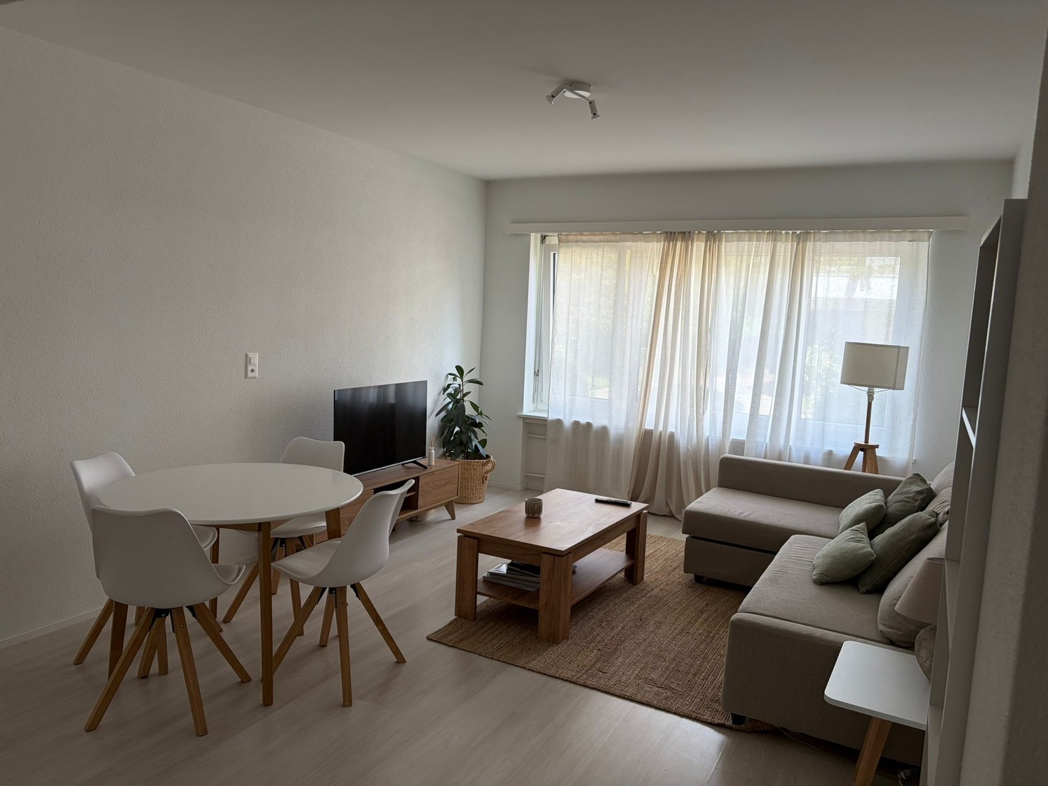2 ½ Zimmer Wohnung
