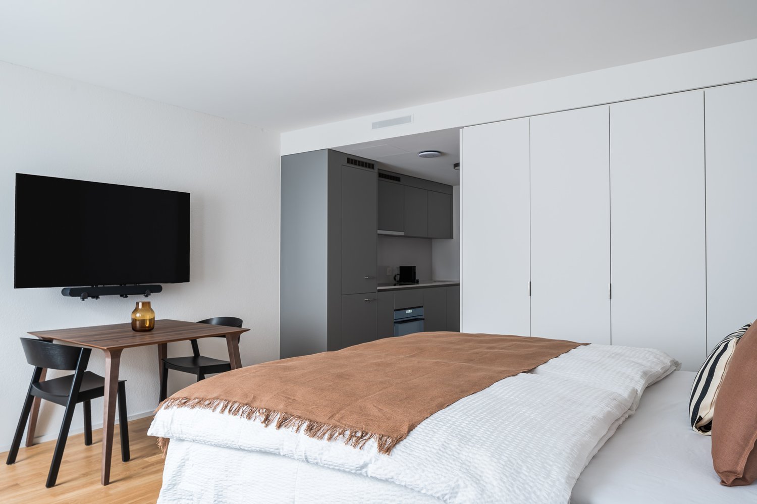 1 ½ Zimmer möblierte Wohnung (4)