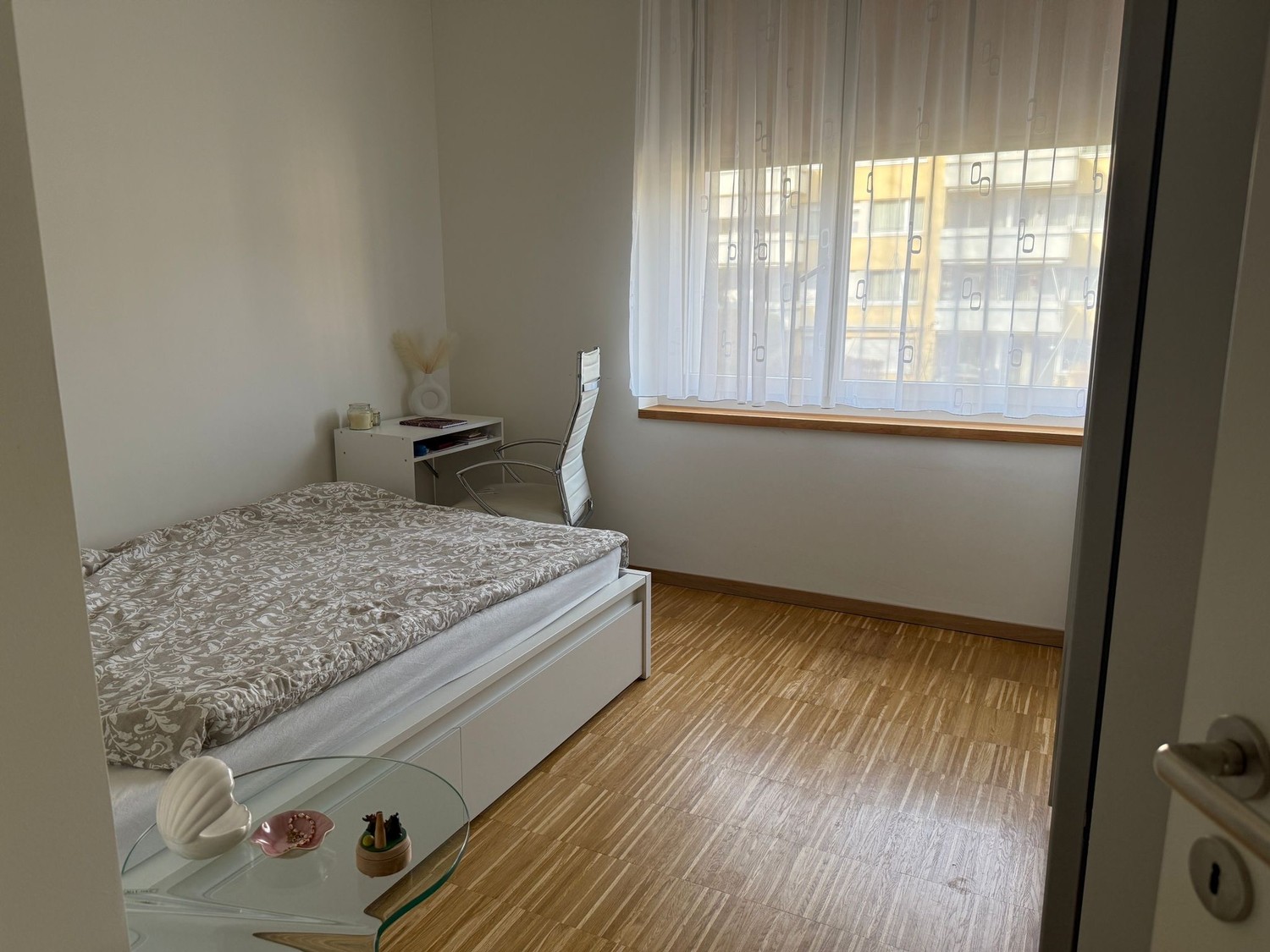Room in a shared flat, Foto 1 von 5