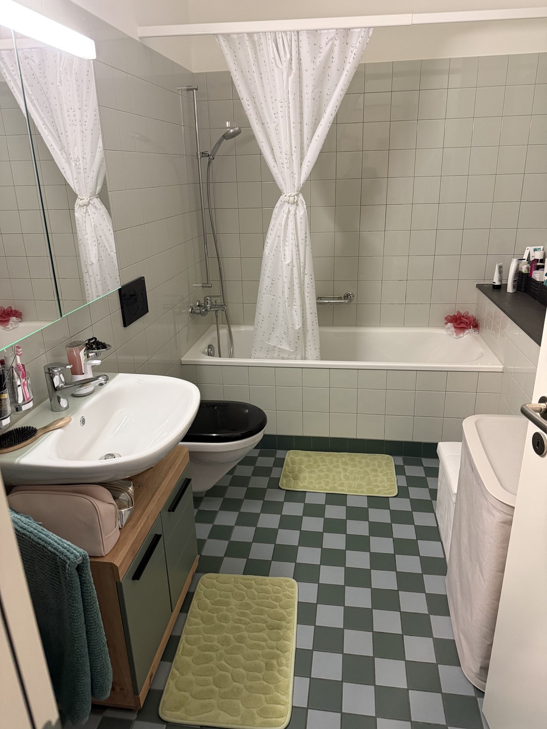 Room in a shared flat, Foto 4 von 5