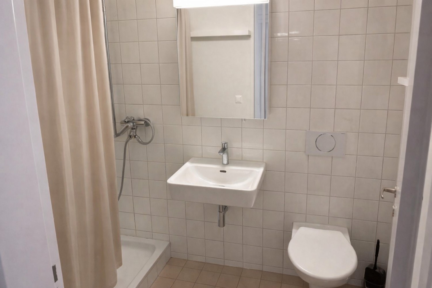 Room in a shared flat, Foto 4 von 10