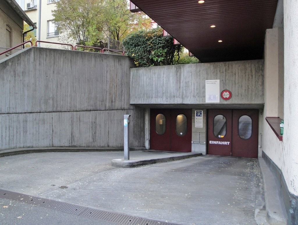 Underground slot