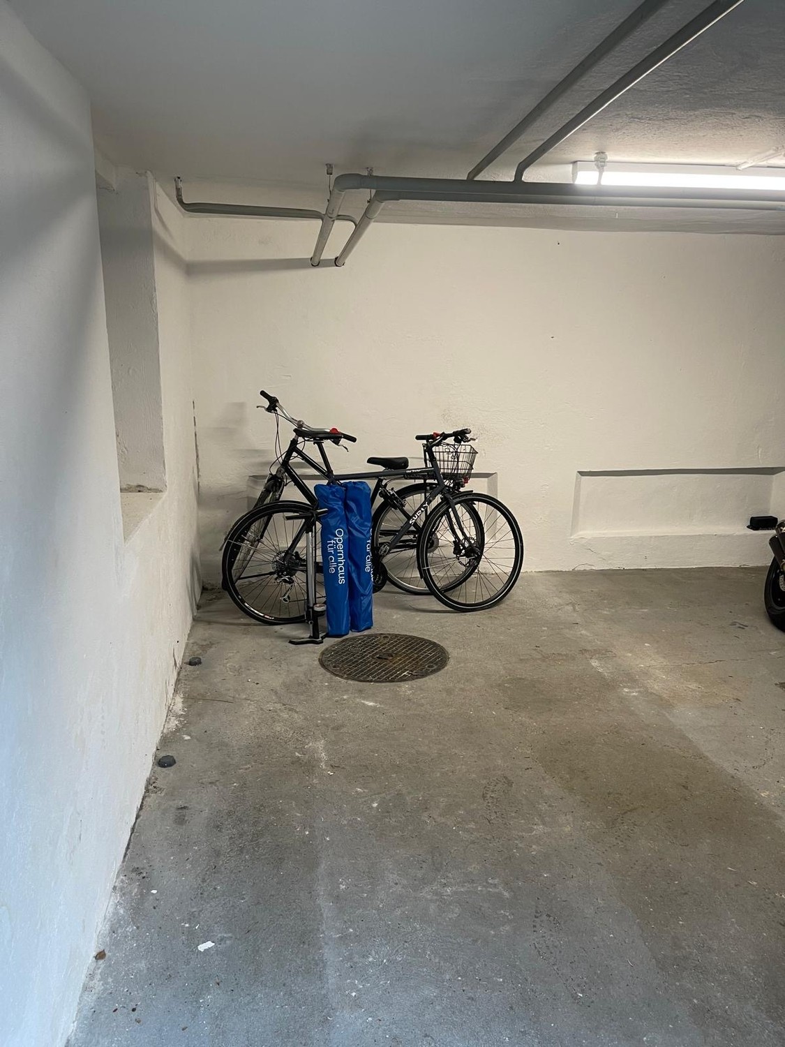 Single garage