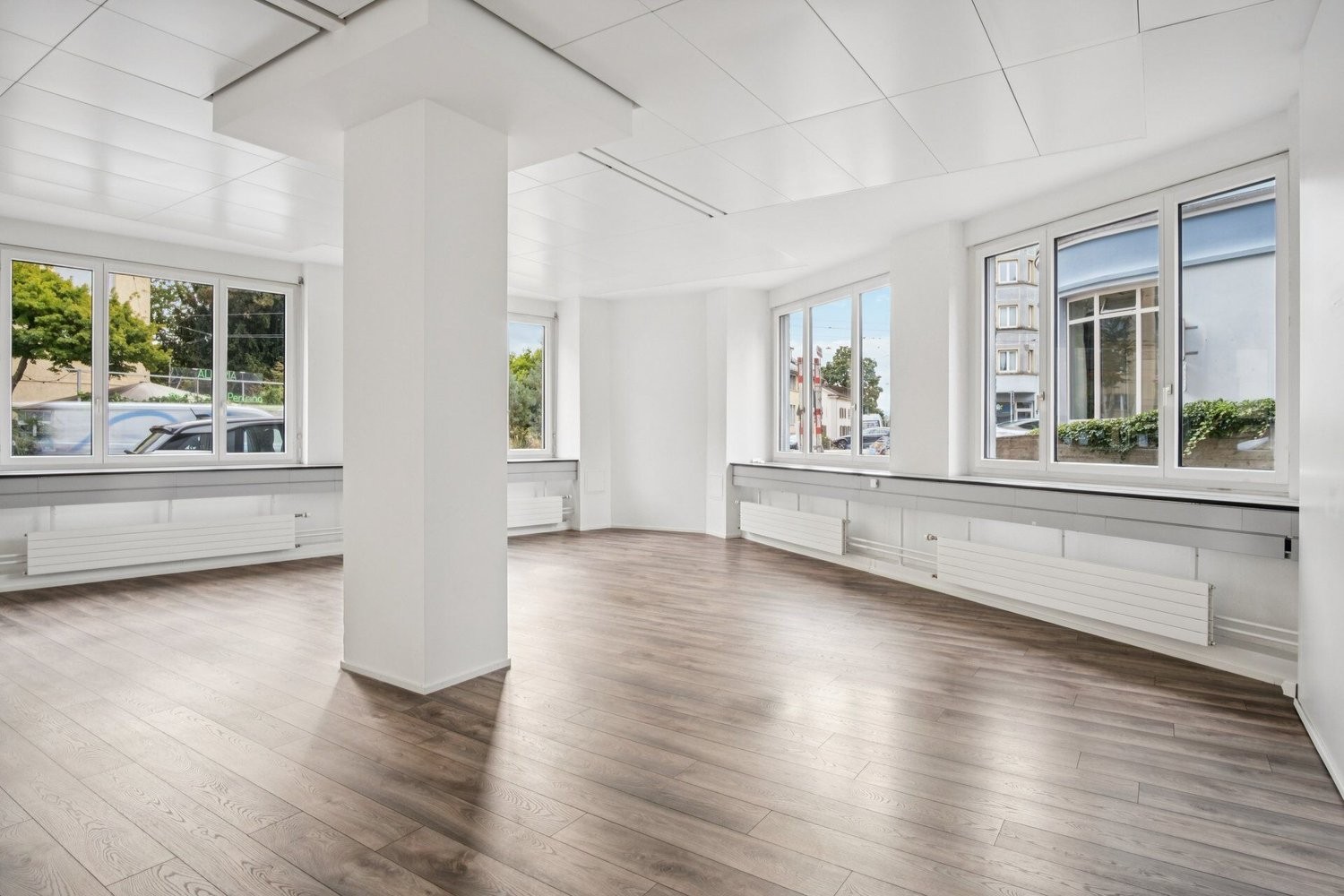 Bureau de 390m²