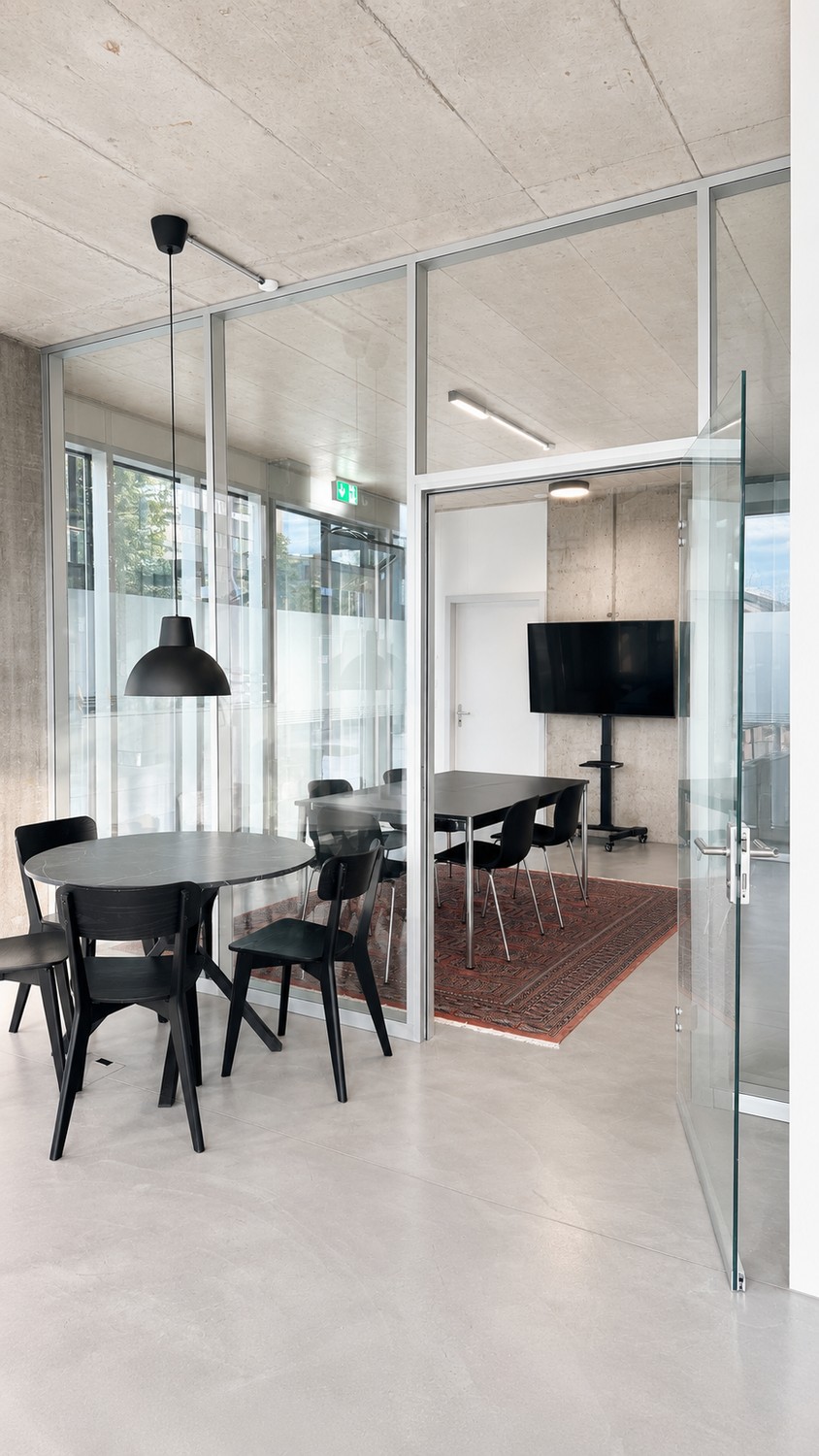 116m² commercial
