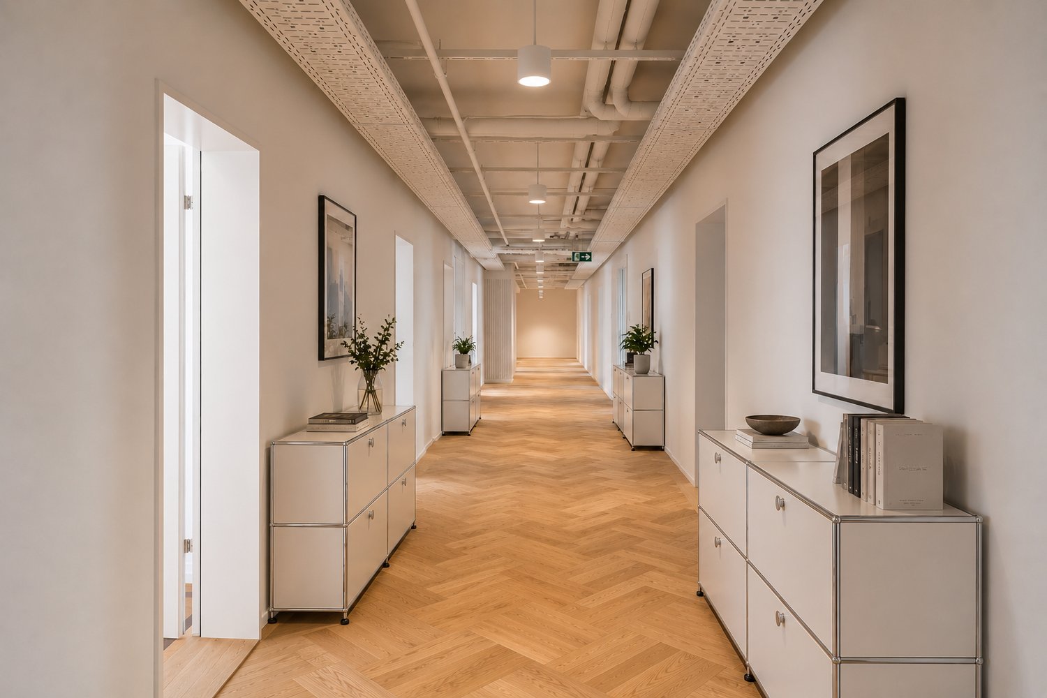 2000m² office