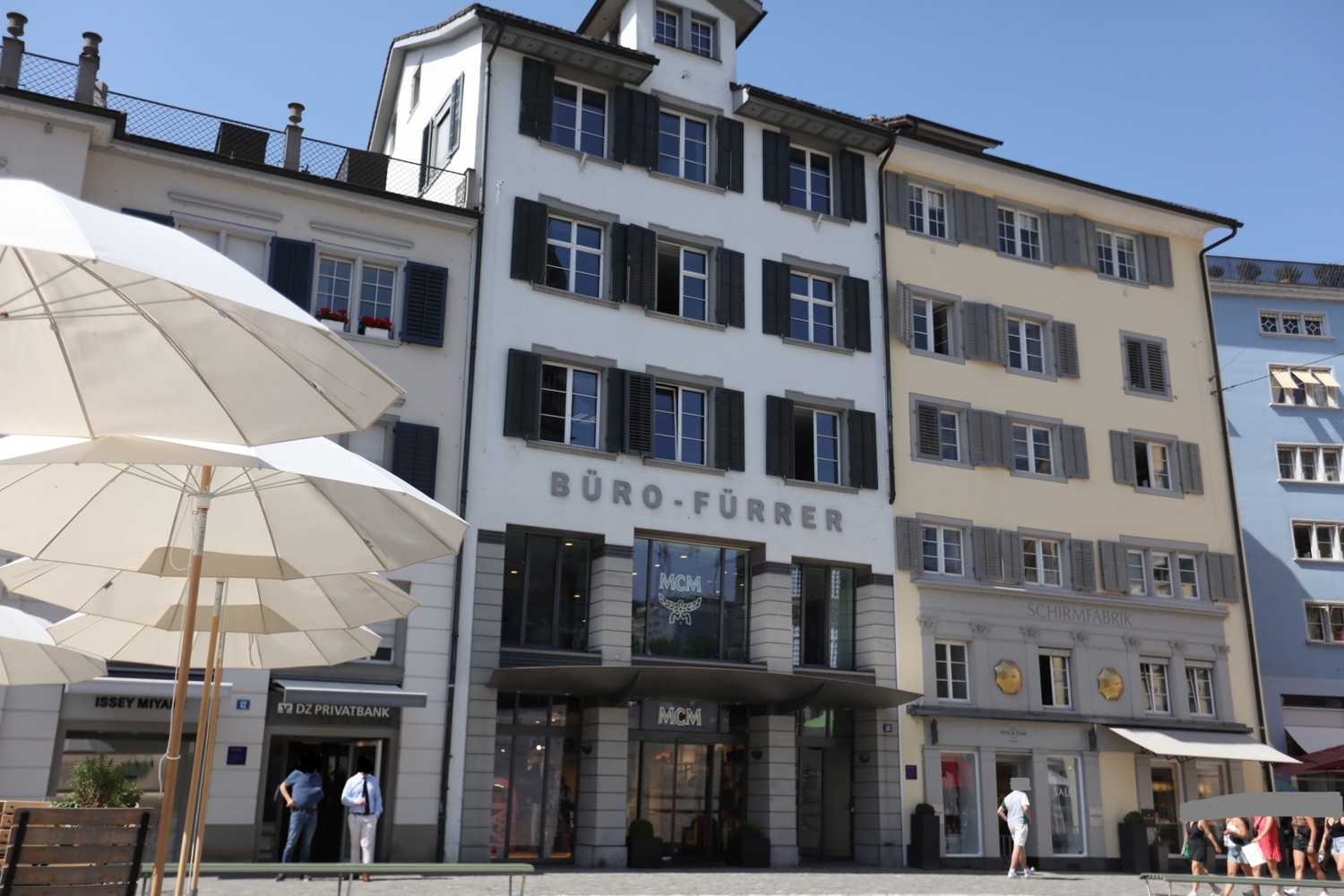 145m² bureau