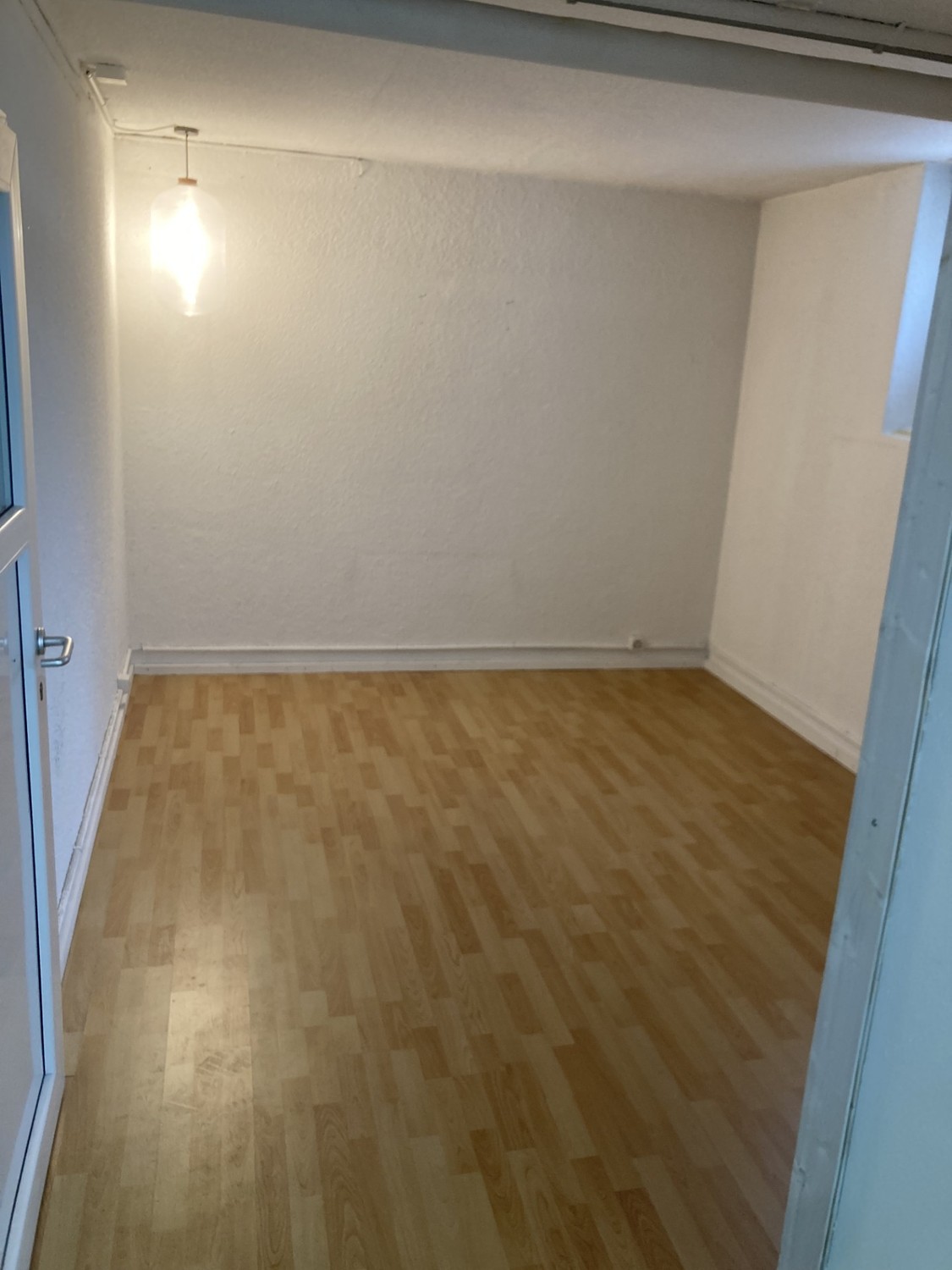 54m² commercial