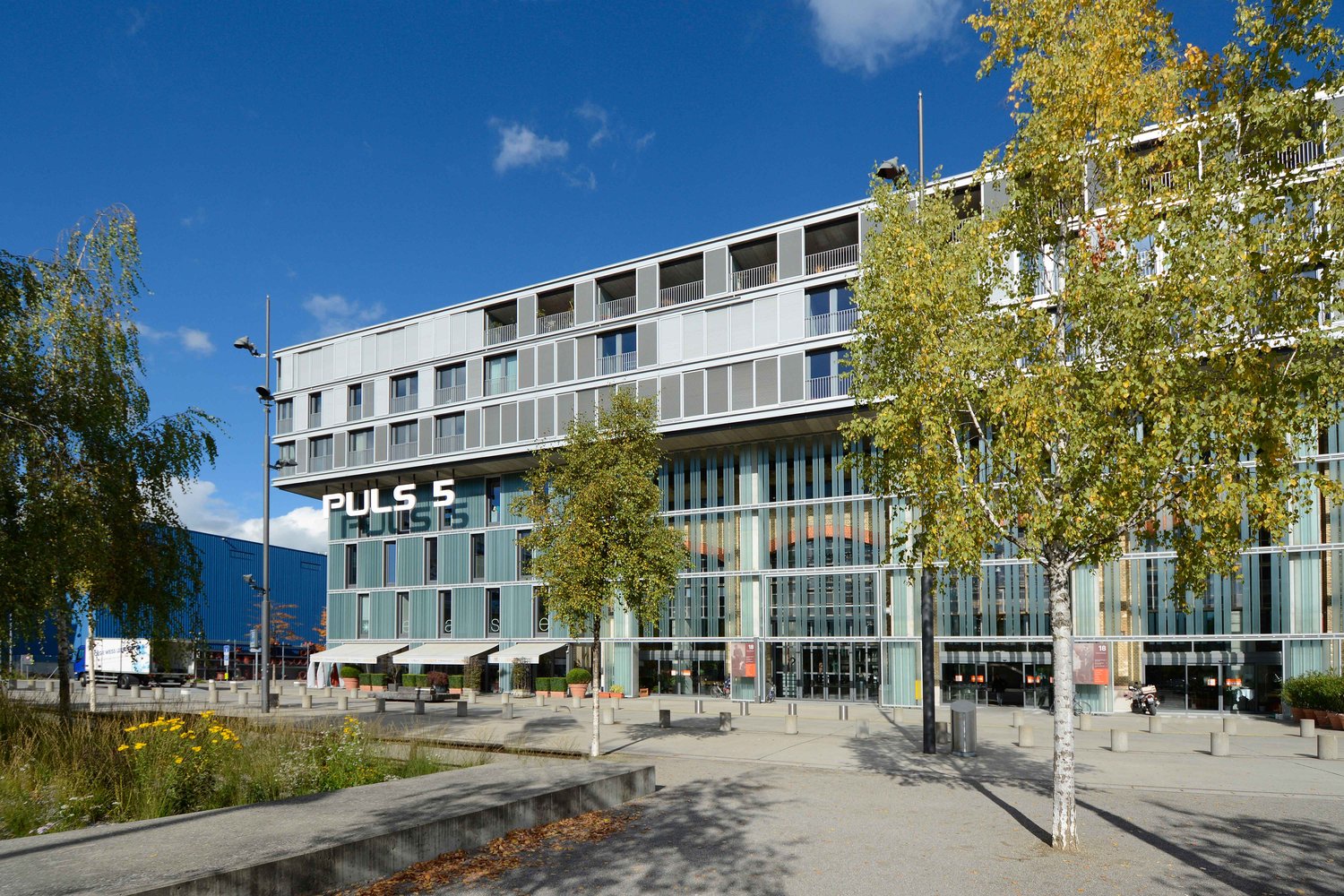 729m² commerciale