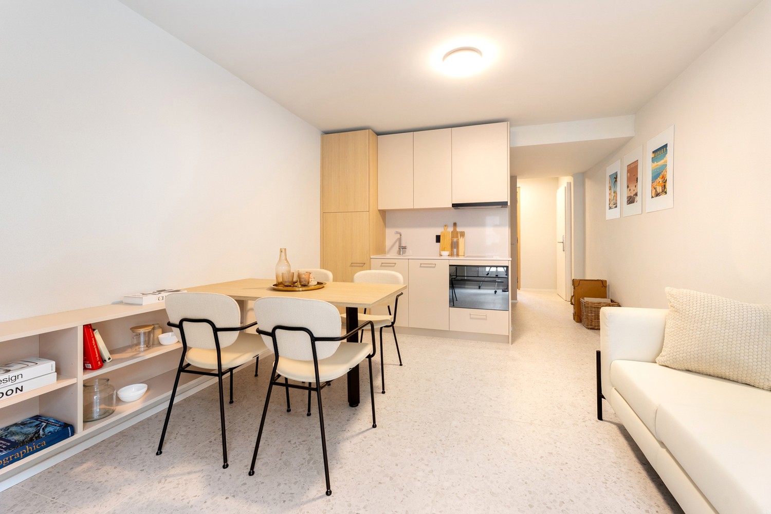 Appartamento di 2 ½ locali arredato, foto 2 di 7