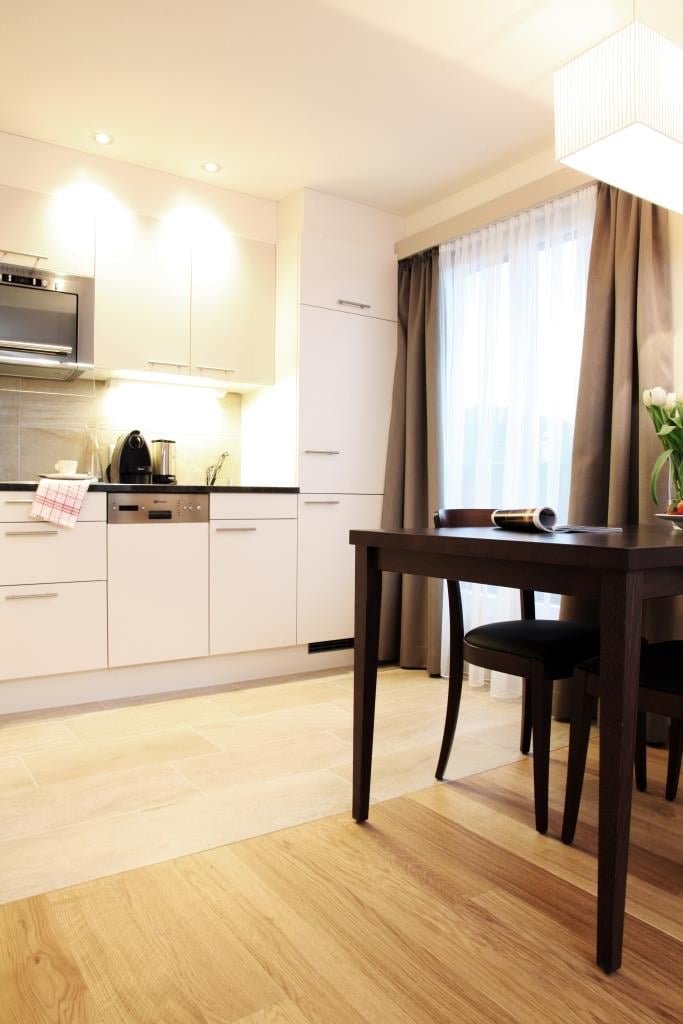 1-Zimmer-Wohnung möbliert