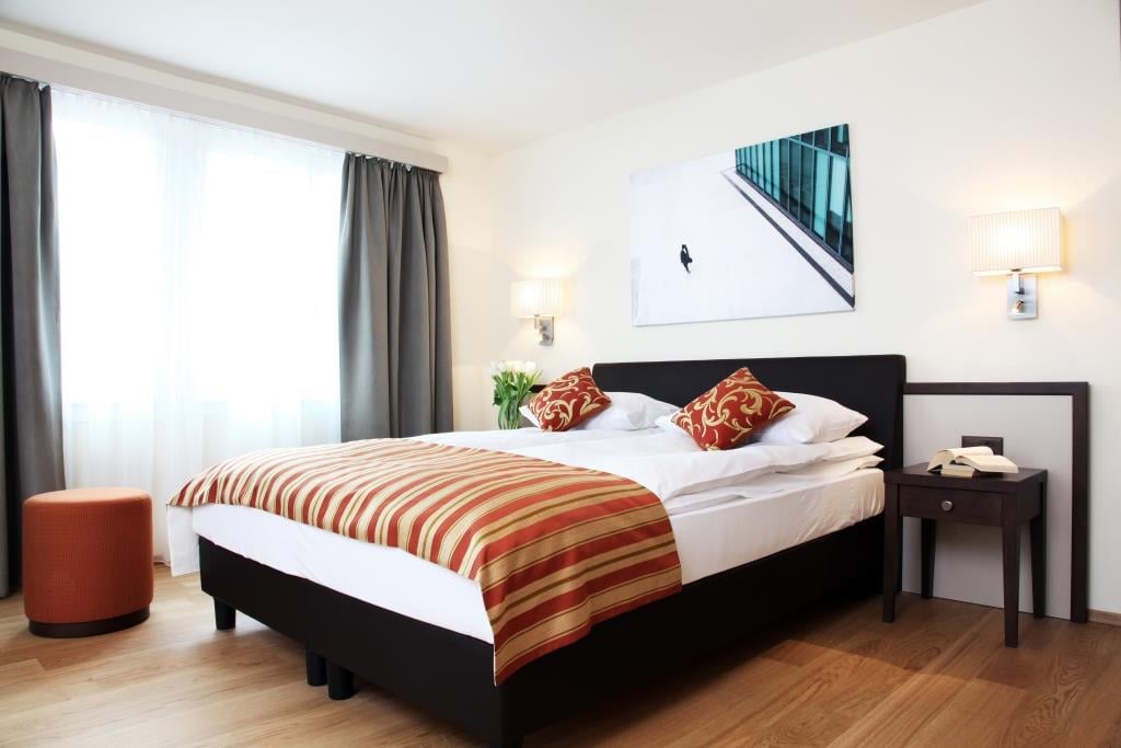 1-Zimmer-Wohnung möbliert